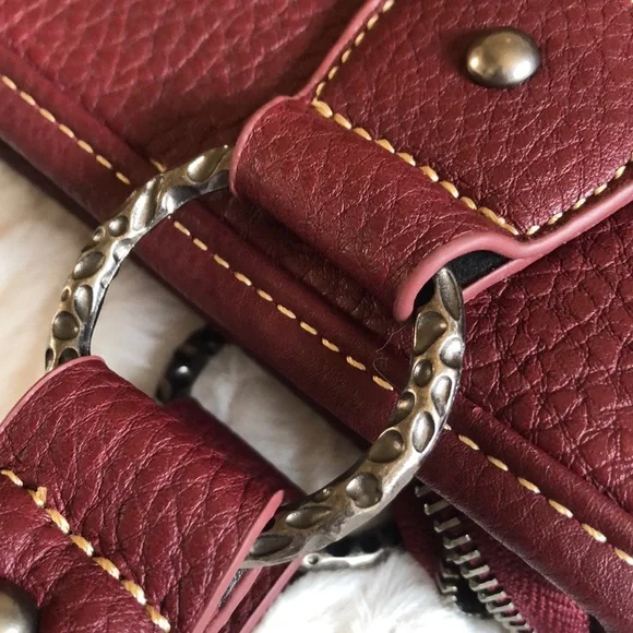 NWT Trinity Ranch Wedtern Tooled Studded Turquoise Shoulder Bag Merlot - Picture 14 of 16